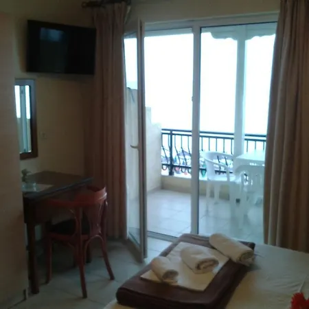 Pantheon Beach Appart hôtel *