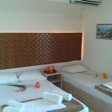 Appart hôtel Pantheon Beach *