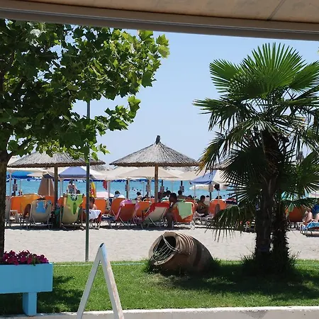 Appart hôtel Pantheon Beach