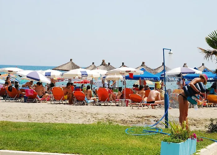 Apartahotel Pantheon Beach Olympiakí Aktí