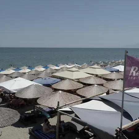 Pantheon Beach Aparthotel